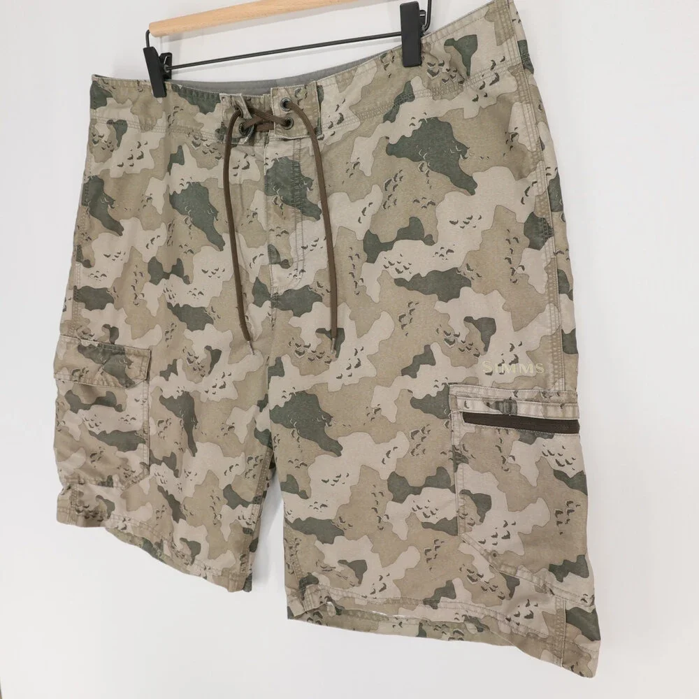 Simms Board Shorts Mens XL Beige Camo Cargo Fishing Drawstring Quick Dry